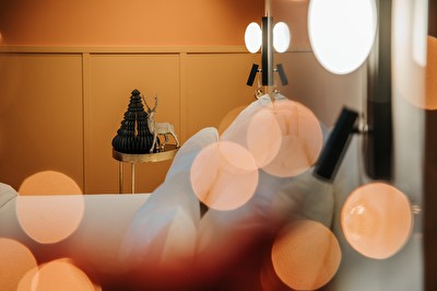 PRE-CHRISTMAS ESCAPE ARRANGEMENT 